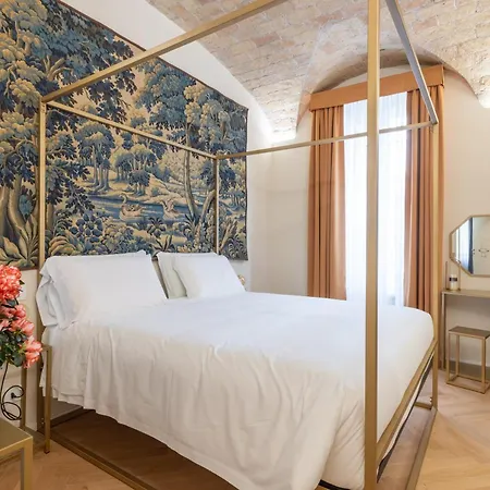 Scipioni 235 Luxury Suite